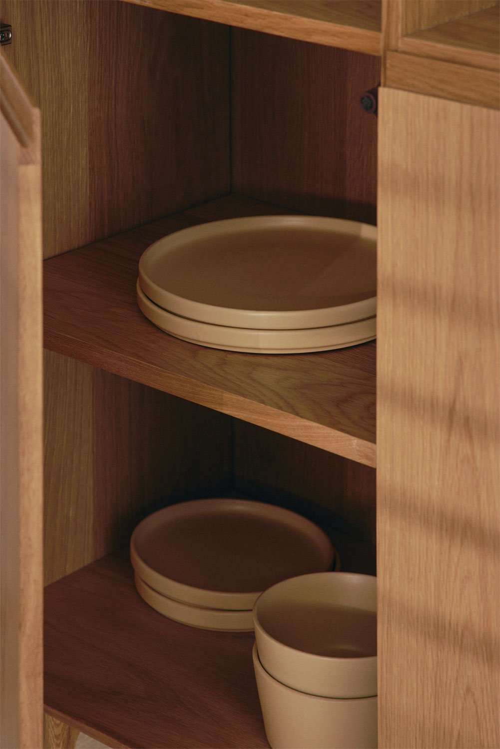 Credenza alta in legno di rovere Treveris, immagine della galleria 2