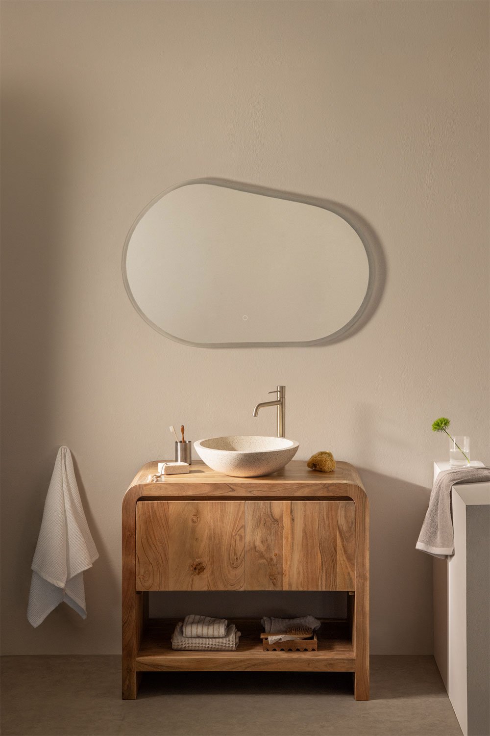 Set di mobili da bagno in legno di acacia Vacry, immagine della galleria 1