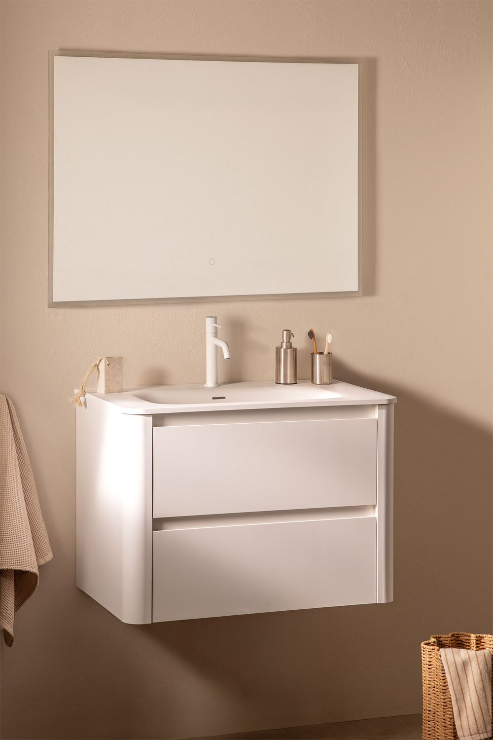 Set di mobili da bagno in legno Egerton con lavabo integrato, immagine della galleria 1
