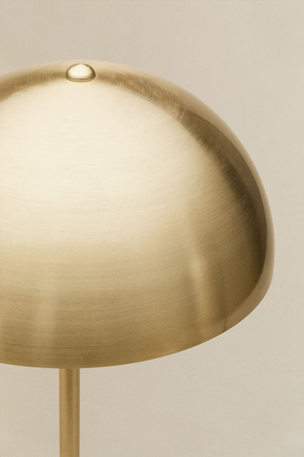 Lampada da tavolo in ferro Alnair, immagine della galleria 5