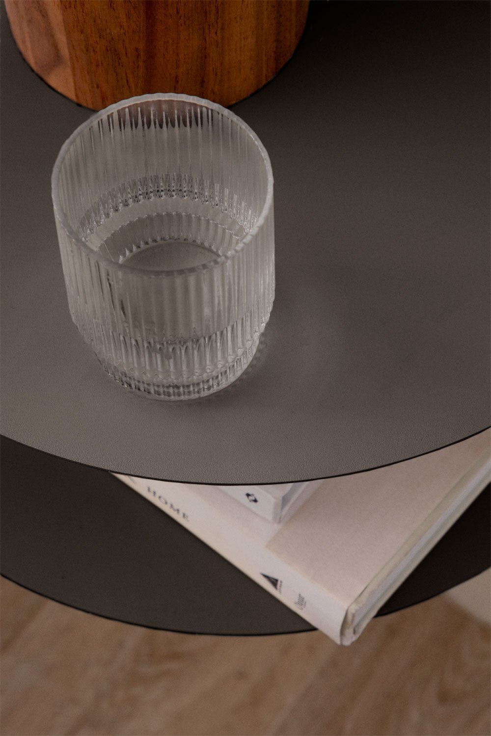 Set di 2 comodini sospesi in acciaio inossidabile Taifa, immagine della galleria 2