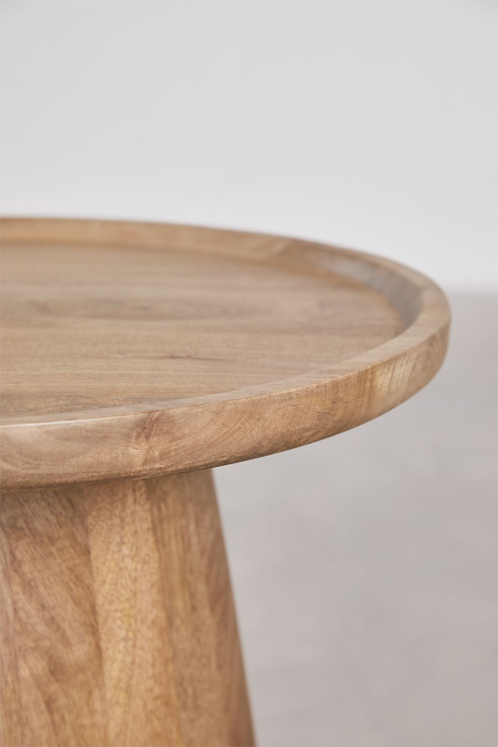 Comodino rotondo Ø50 cm in legno di mango Naiara, immagine della galleria 2