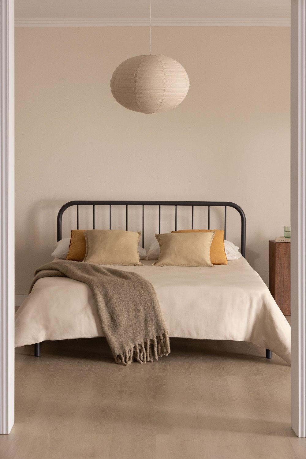 Letto in ferro Asteri, immagine della galleria 1
