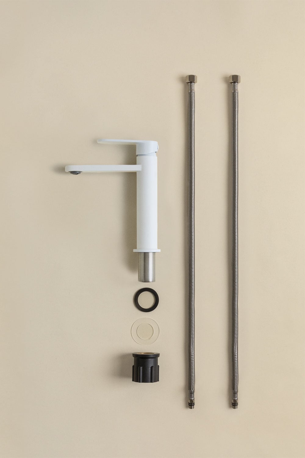 Set di mobili da bagno sospesi in legno di teak con lavabo integrato in cemento Napier, immagine della galleria 6