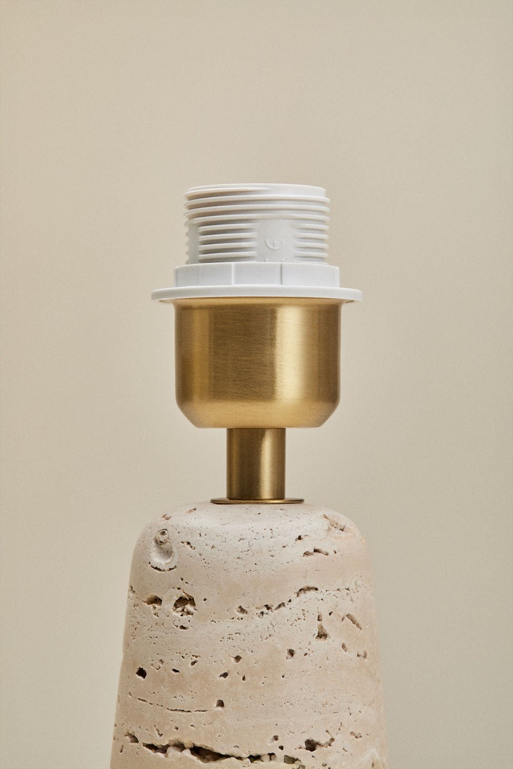 Base per lampada da tavolo in travertino Davise, immagine della galleria 2