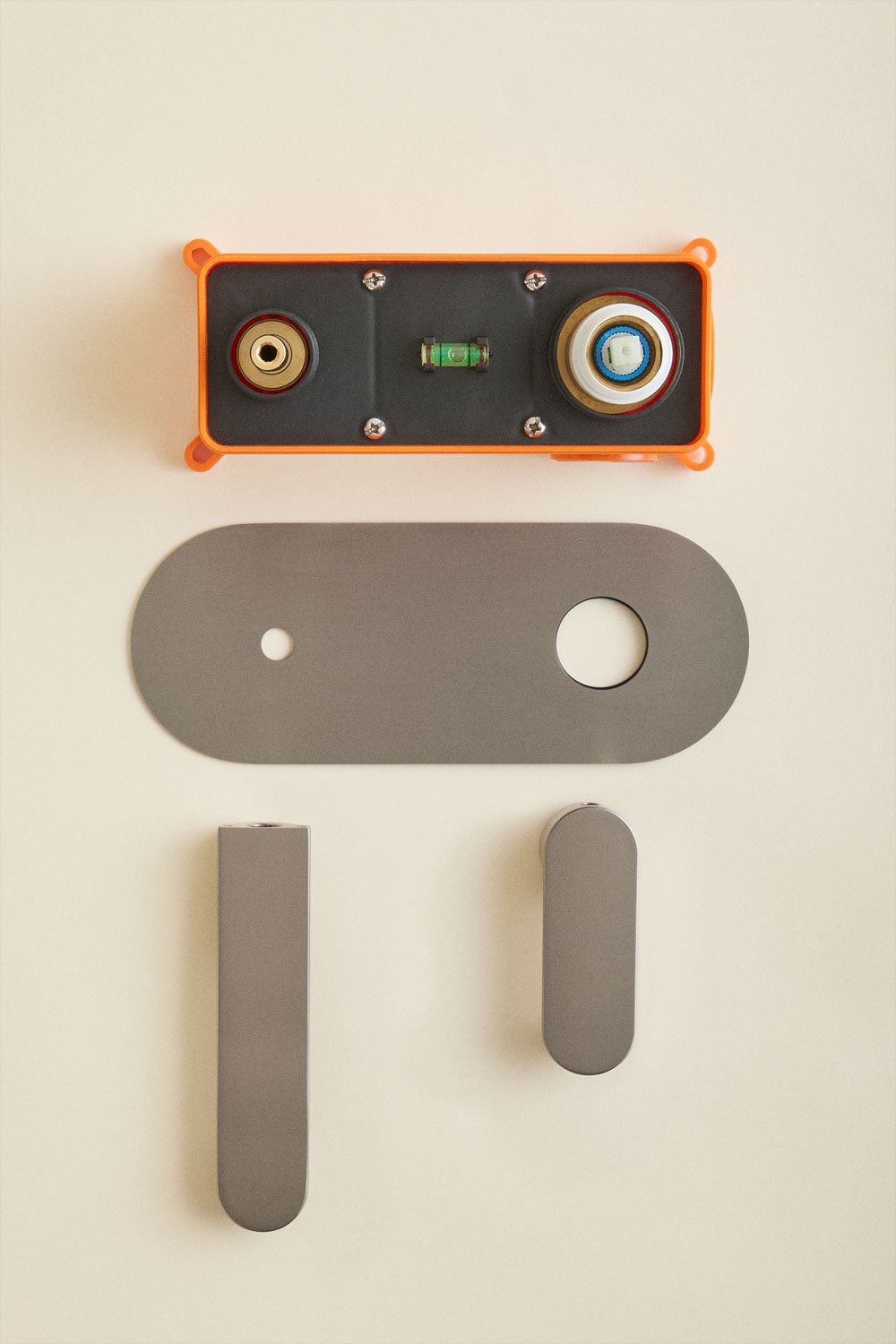 Set di mobili da bagno sospeso 130x45 cm in legno di teak Neill, immagine della galleria 11