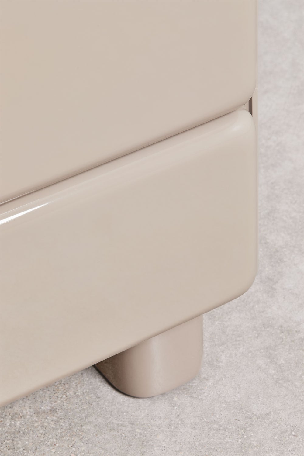 Comodino rettangolare con due cassetti in MDF Sheila, immagine della galleria 7