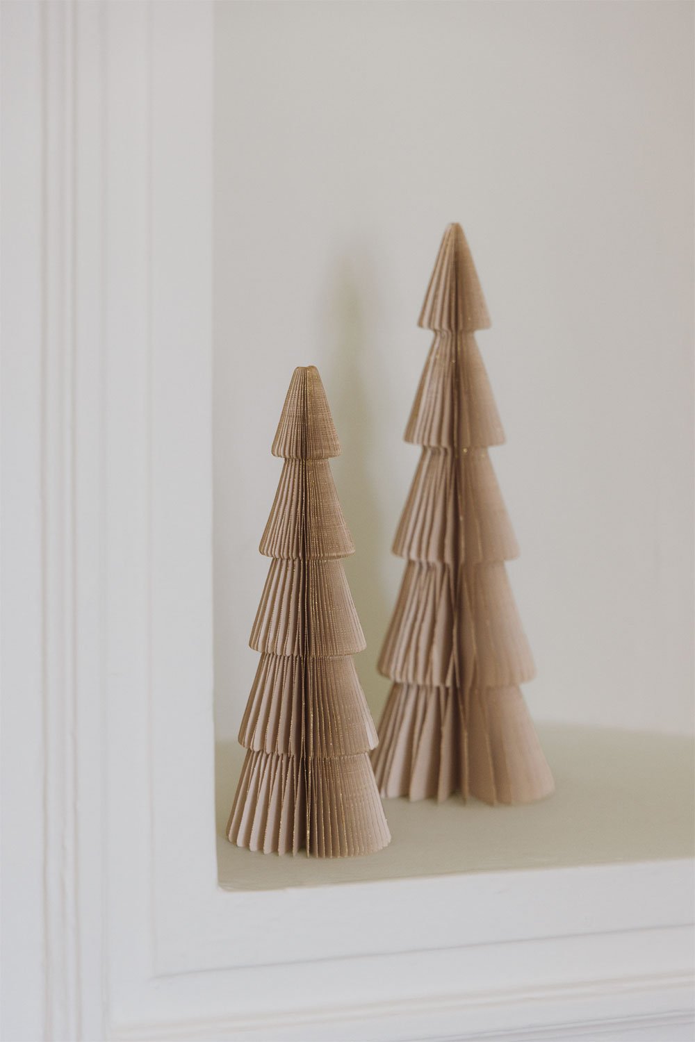 Confezione da 3 alberi di Natale in carta Jesper, immagine della galleria 1