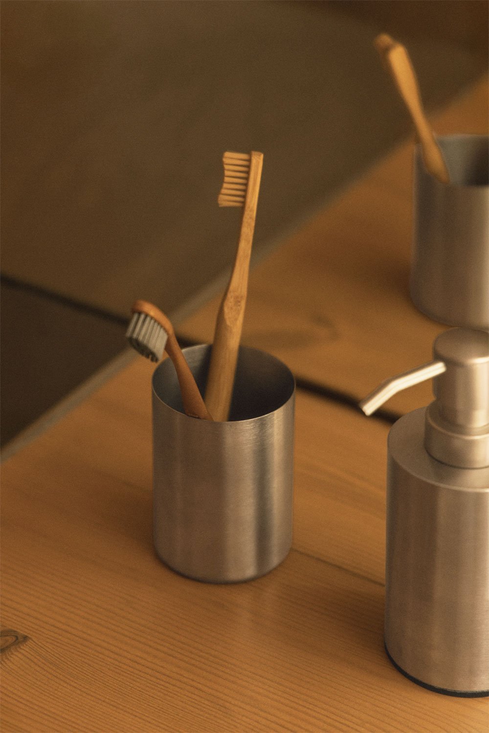 Set da bagno in acciaio inossidabile Valdio, immagine della galleria 2