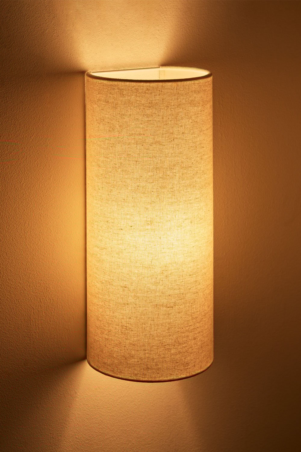 Lampada da parete in lino Kiraz, immagine della galleria 4