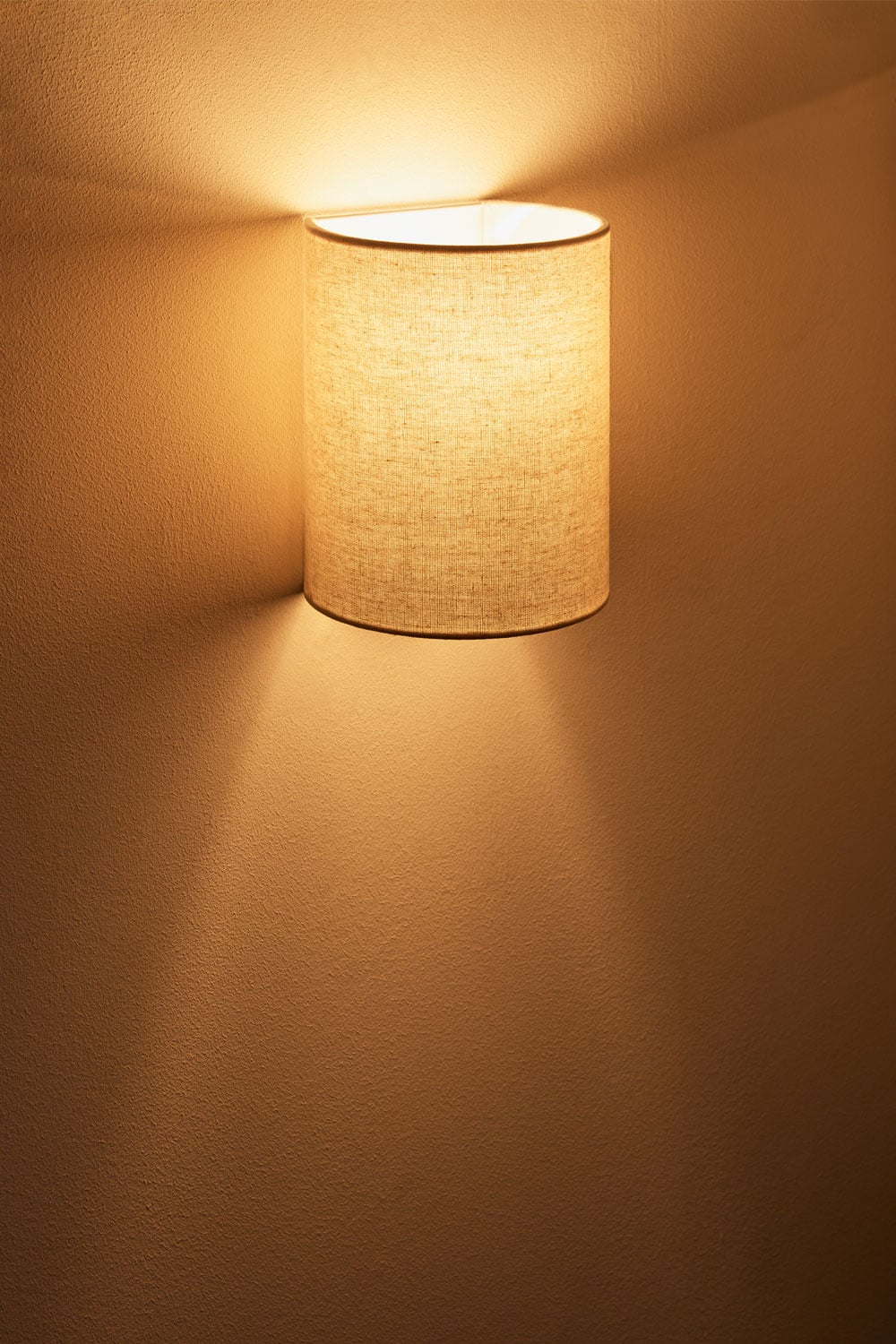 Lampada da parete in lino Kiraz, immagine della galleria 4