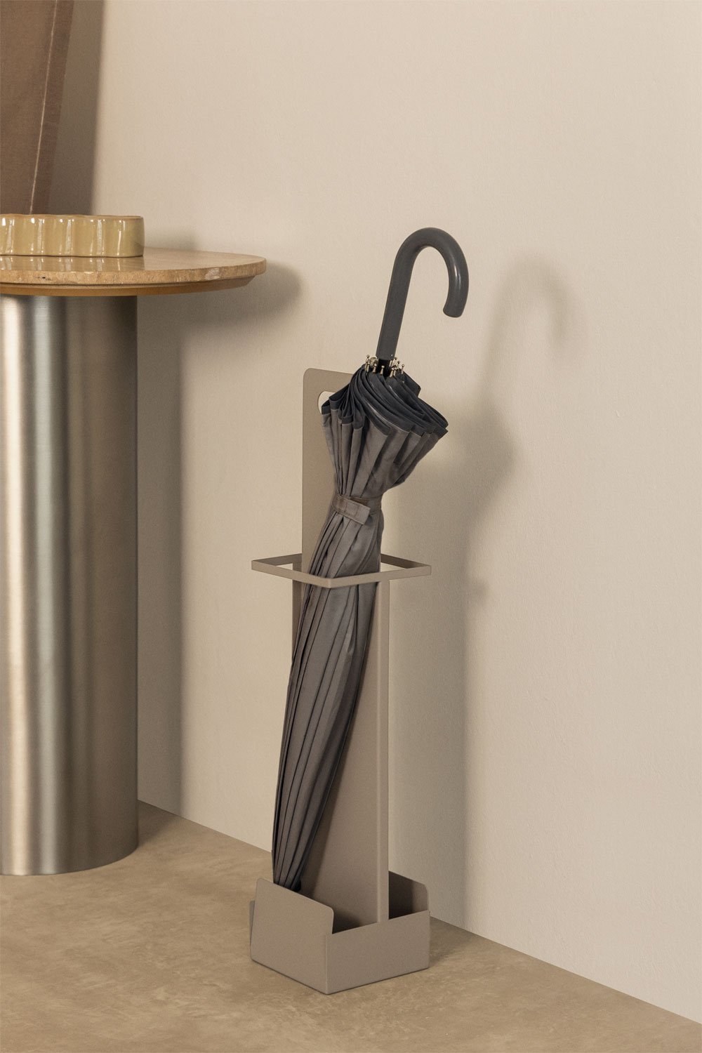 Portaombrelli in acciaio inox Mancora, immagine della galleria 1