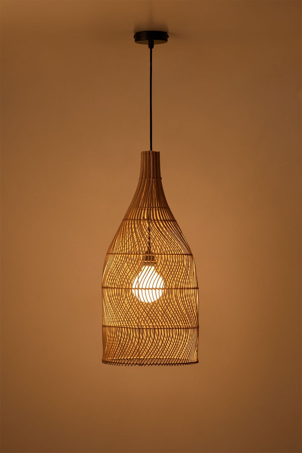 Lampada a sospensione da soffitto per esterni Embid, immagine della galleria 2