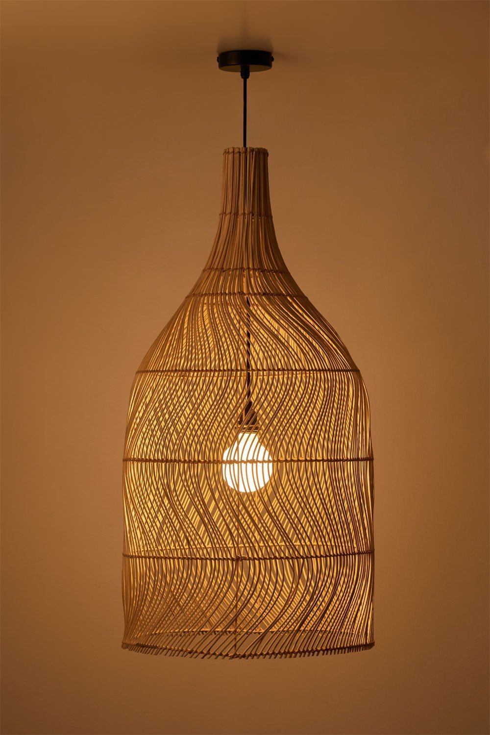 Lampada a sospensione da soffitto per esterni Embid, immagine della galleria 2