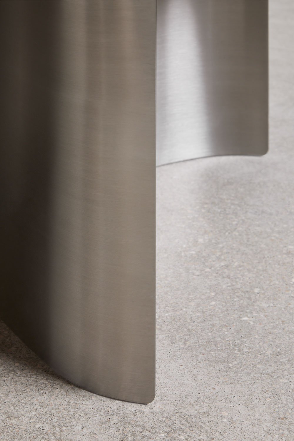 Tavolino da caffè rotondo Ø80 cm in legno di mango e acciaio inossidabile Marvion, immagine della galleria 6