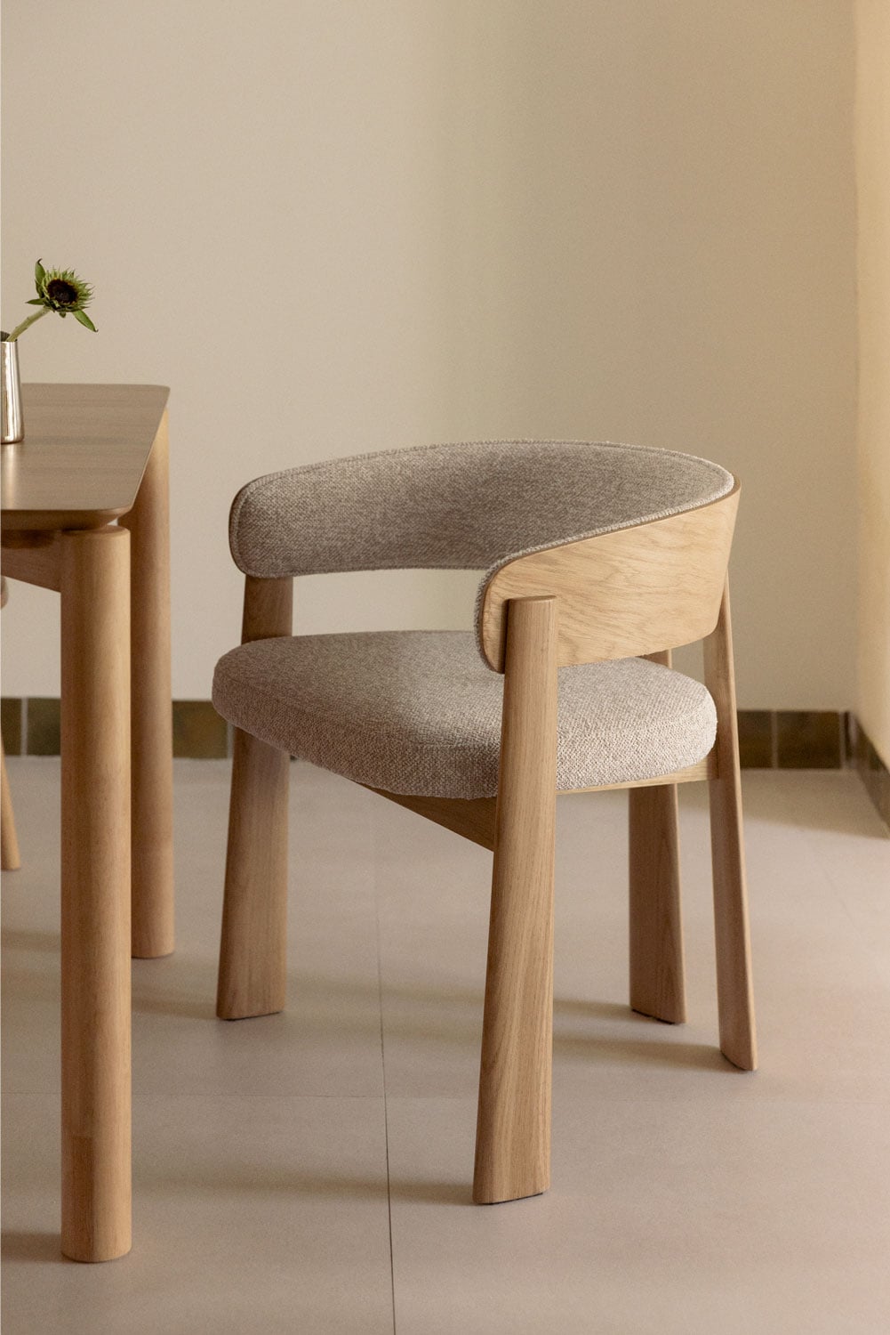 Set di 2 sedie da pranzo con braccioli, rivestite e in legno di quercia Olea, immagine della galleria 1
