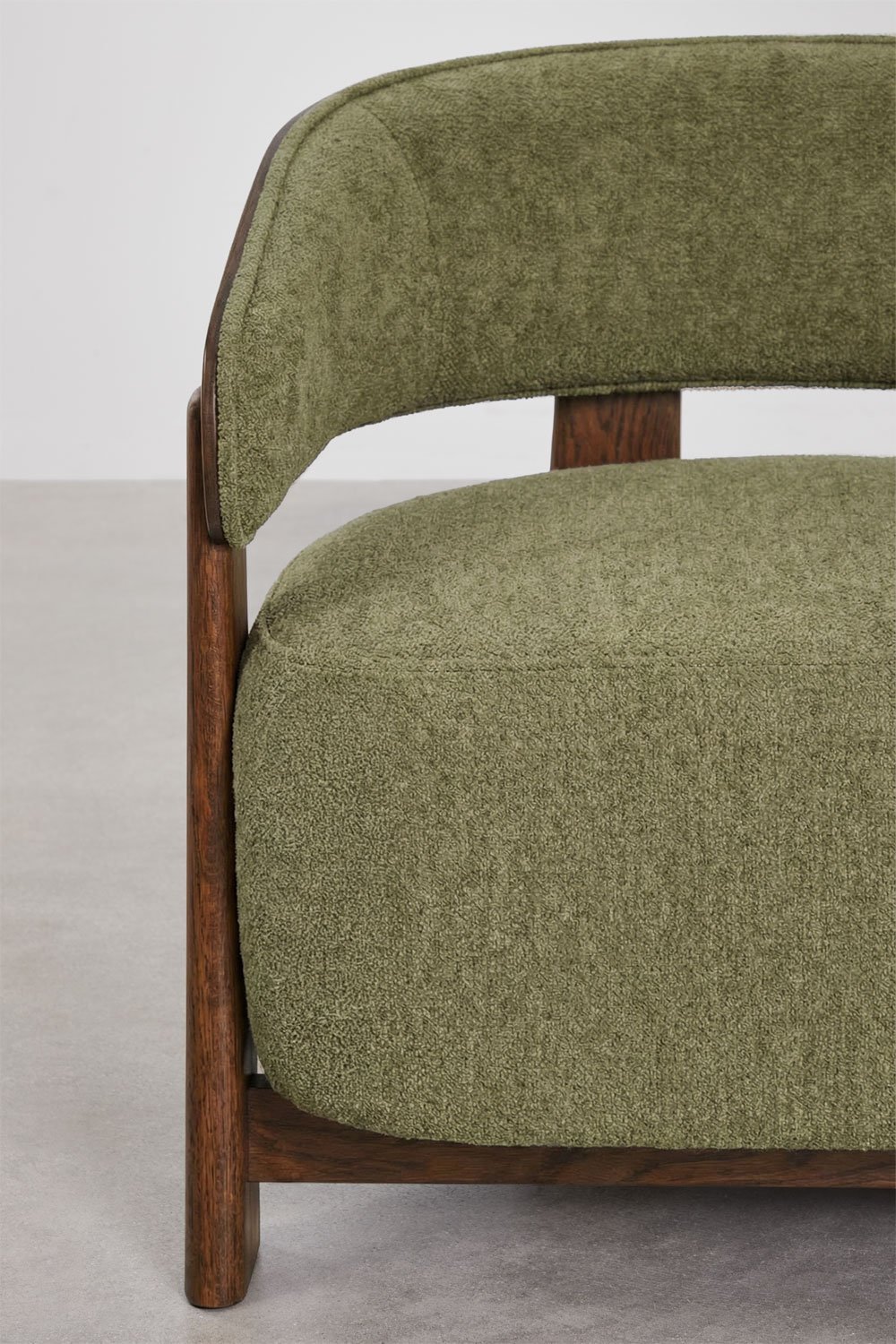 Poltrona in legno di rovere rivestita Olea, immagine della galleria 7