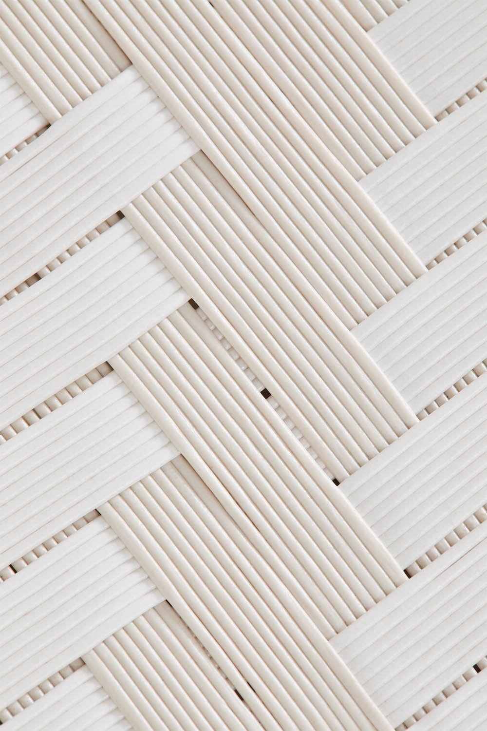 Set di 4 sgabelli alti impilabili da giardino con schienale in alluminio e rattan sintetico Brielle Bistro, immagine della galleria 6