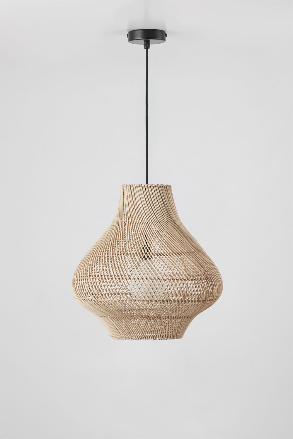 Lampada a sospensione da esterno in rattan Magali, immagine della galleria 1