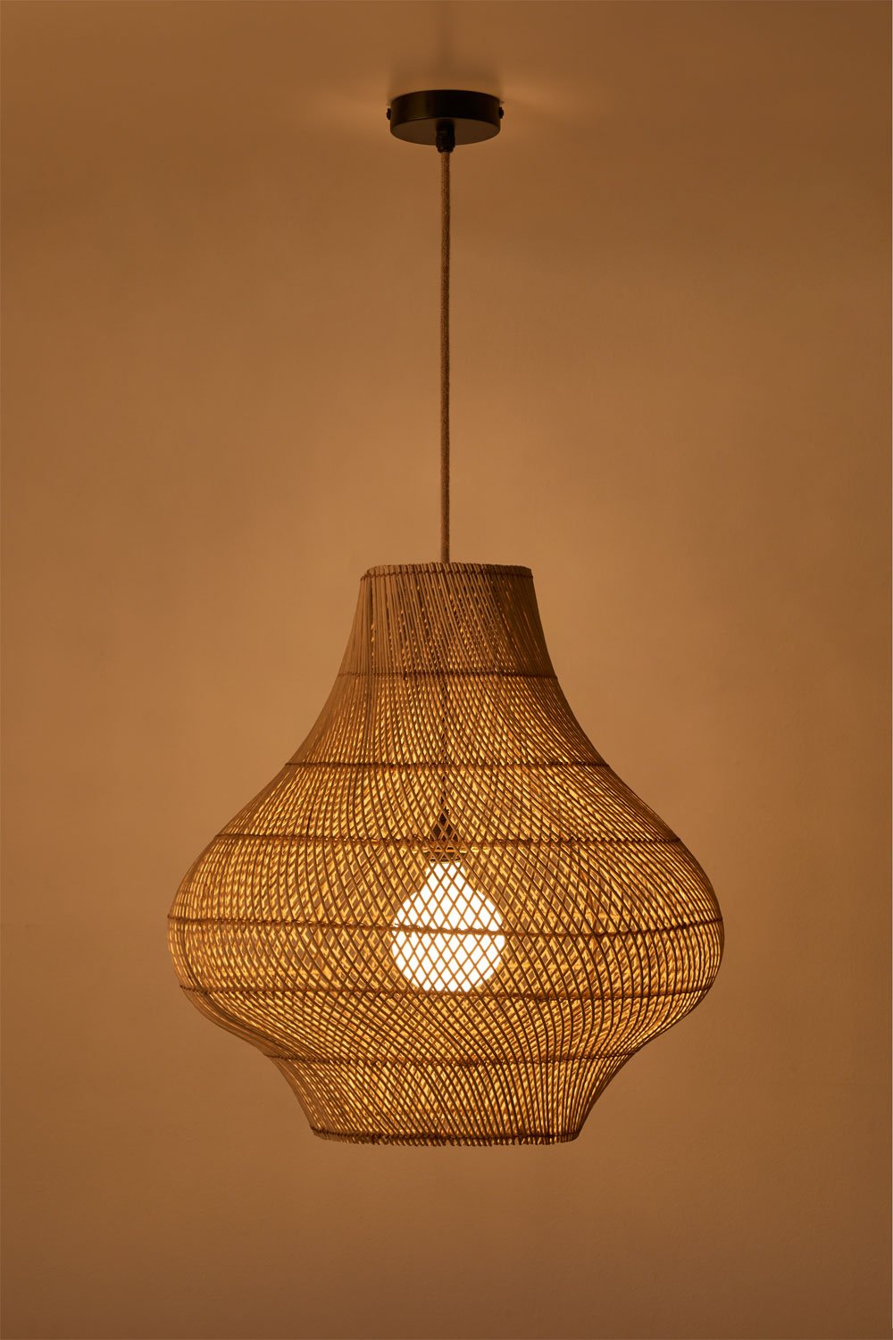 Lampada a sospensione da esterno in rattan Magali, immagine della galleria 4