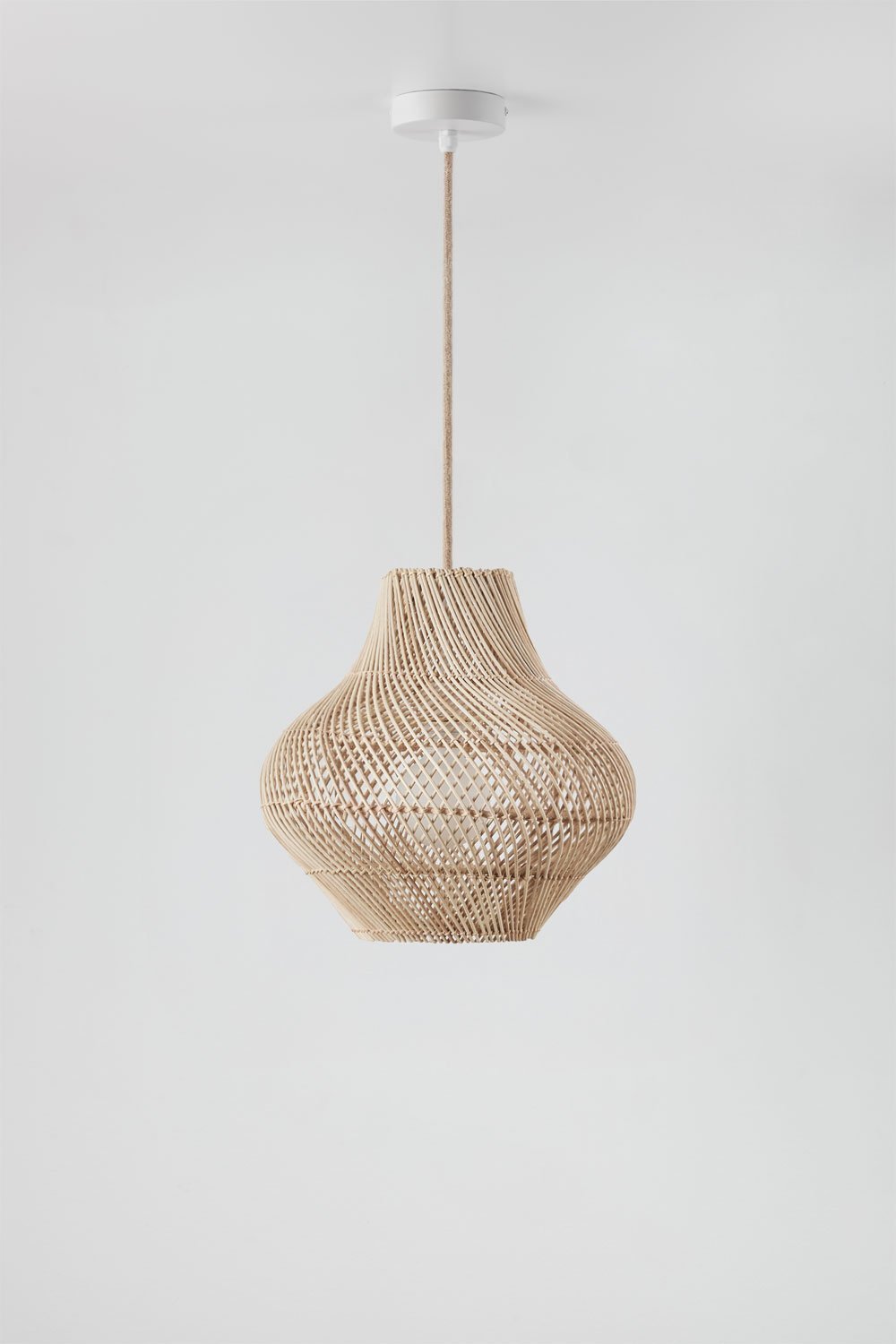 Lampada a sospensione da esterno in rattan Magali, immagine della galleria 1