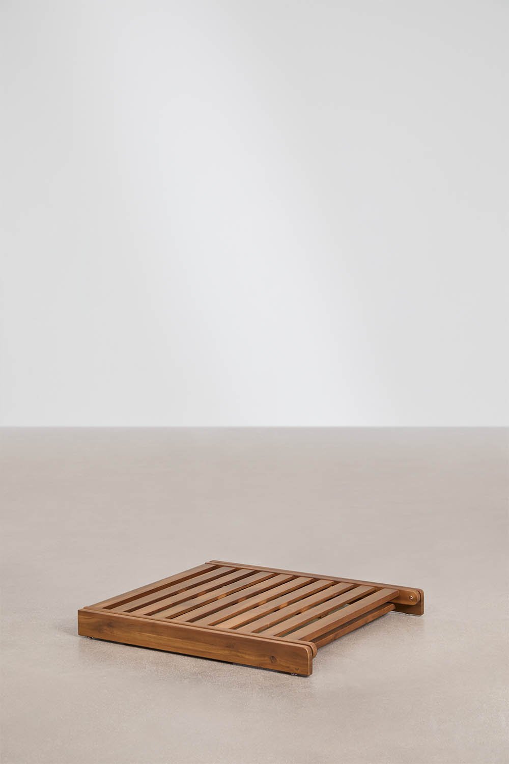 Lettino prendisole reclinabile in legno di acacia Idaira, immagine della galleria 6