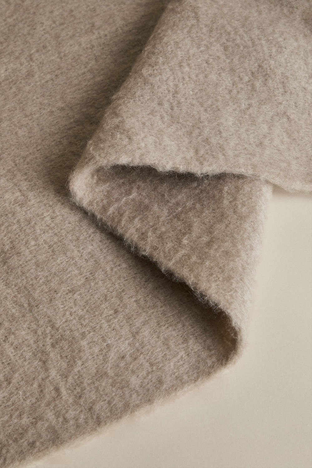 Coperta 150x130 cm con frange Dorota, immagine della galleria 6