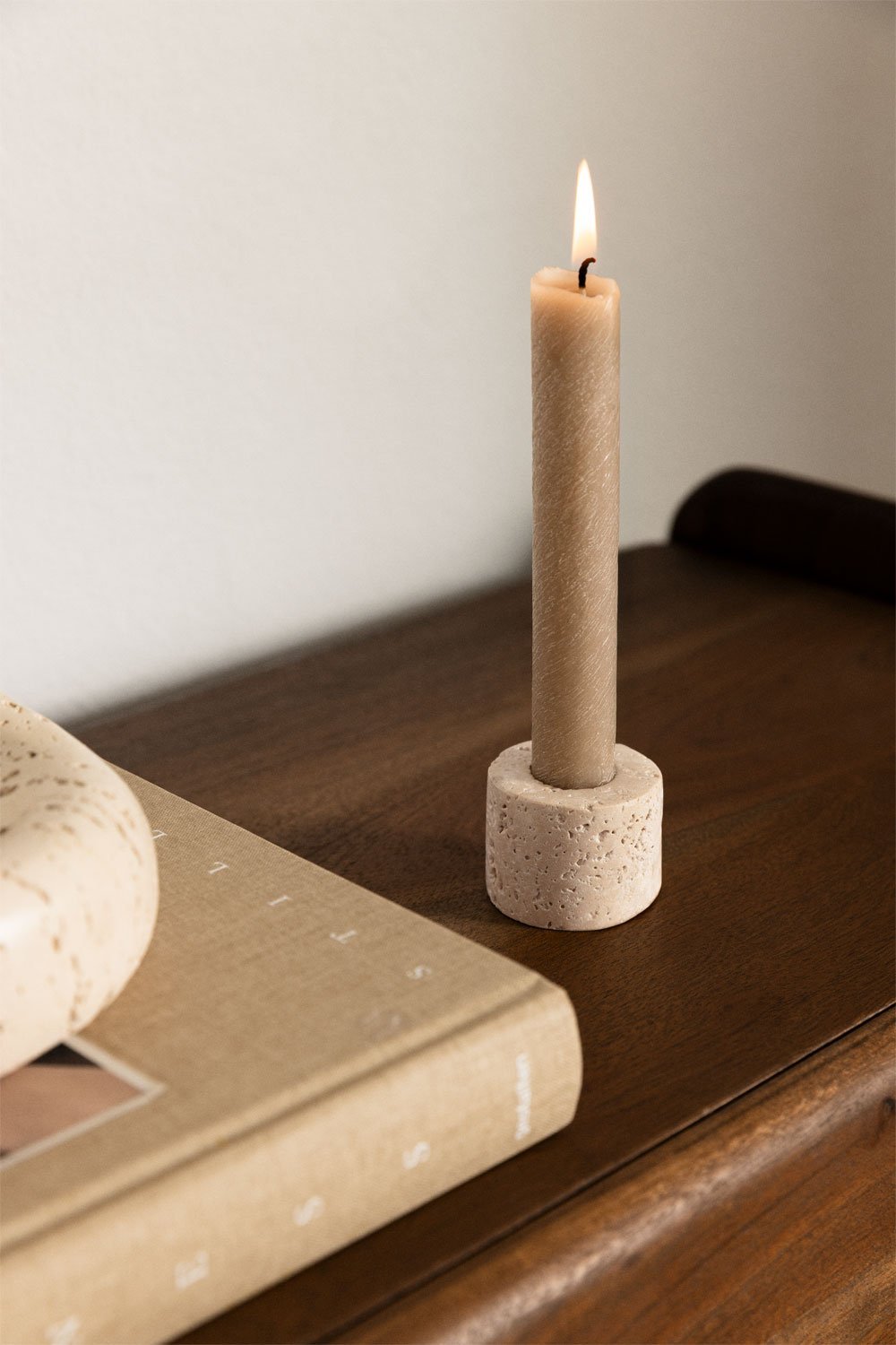 Set di 2 candelabri in pietra naturale Seravento, immagine della galleria 1