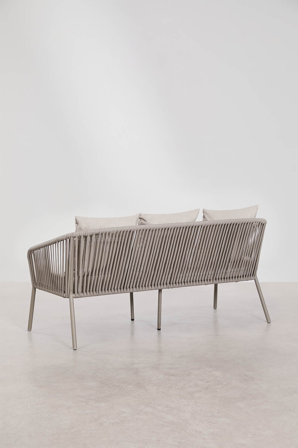 Set da giardino con divano 2 posti, 2 poltrone in corda intrecciata e tavolino Arhiza, immagine della galleria 5