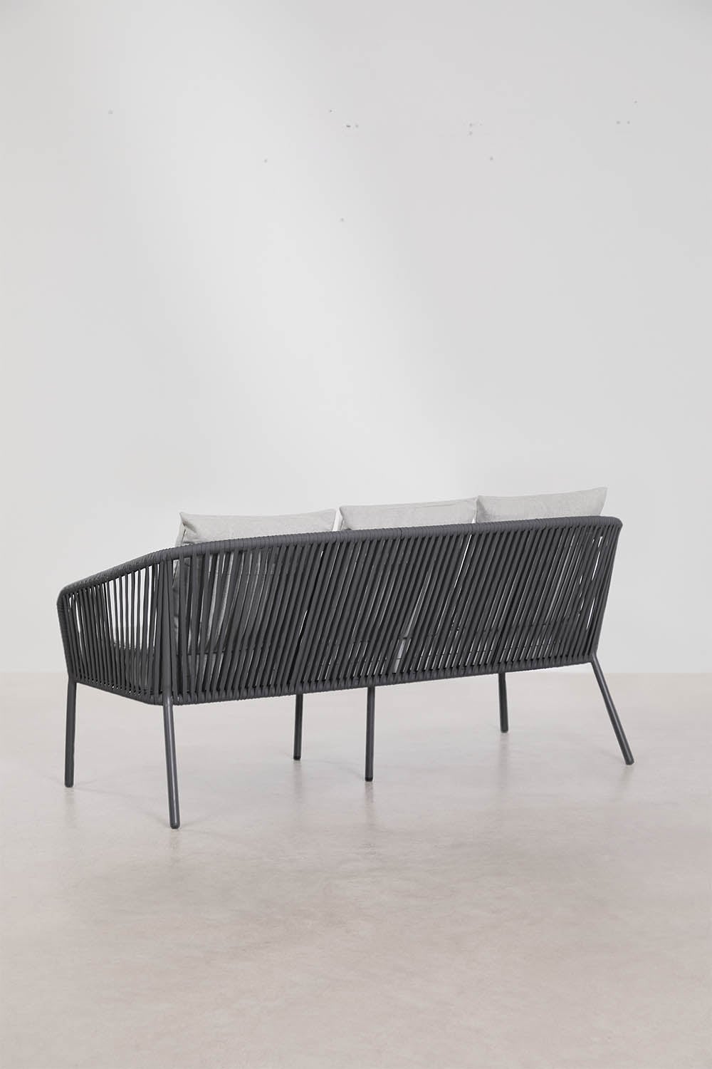 Set da giardino con divano 2 posti, 2 poltrone in corda intrecciata e tavolino Arhiza, immagine della galleria 4
