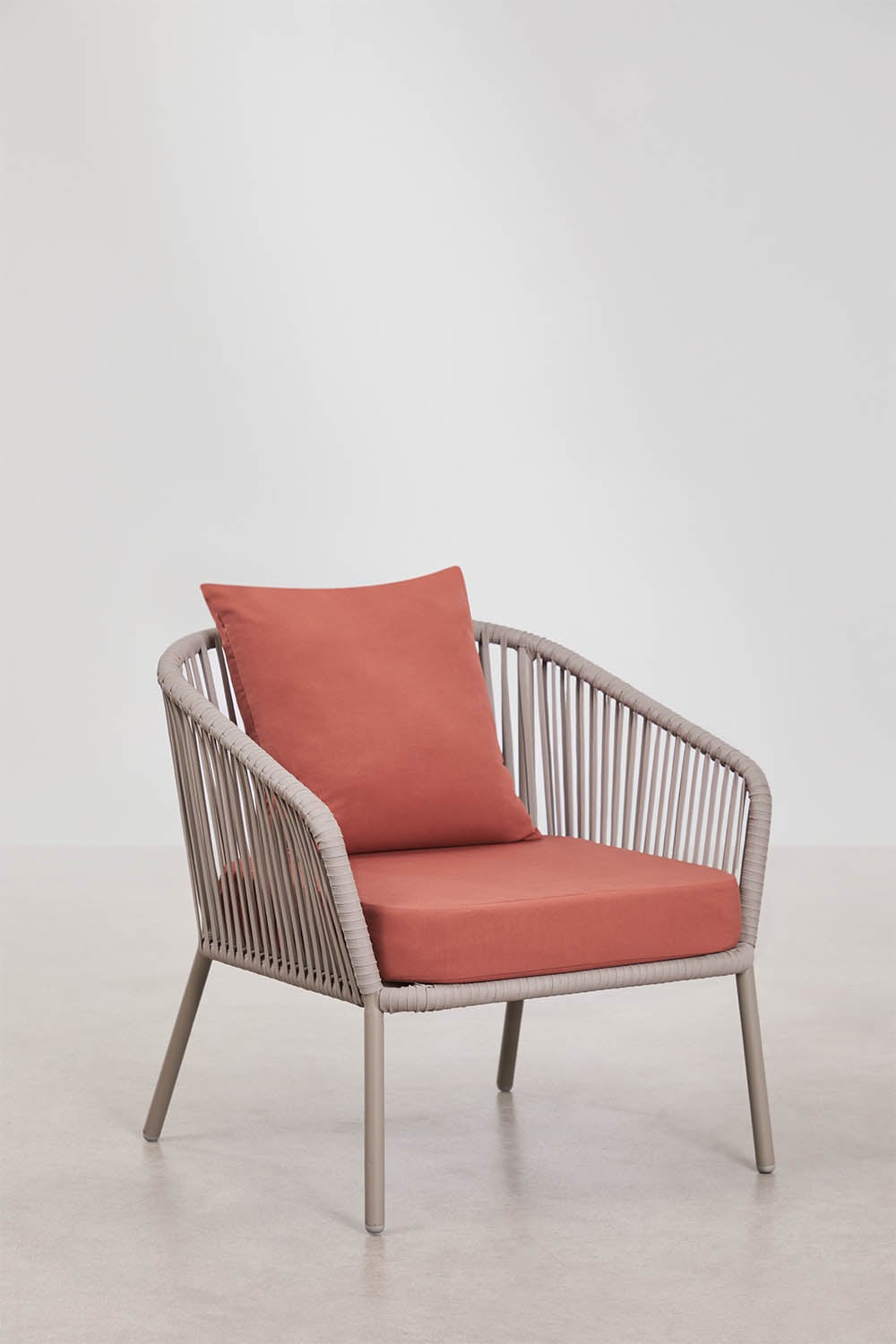 Set da giardino con divano 2 posti, 2 poltrone in corda intrecciata e tavolino Arhiza, immagine della galleria 8