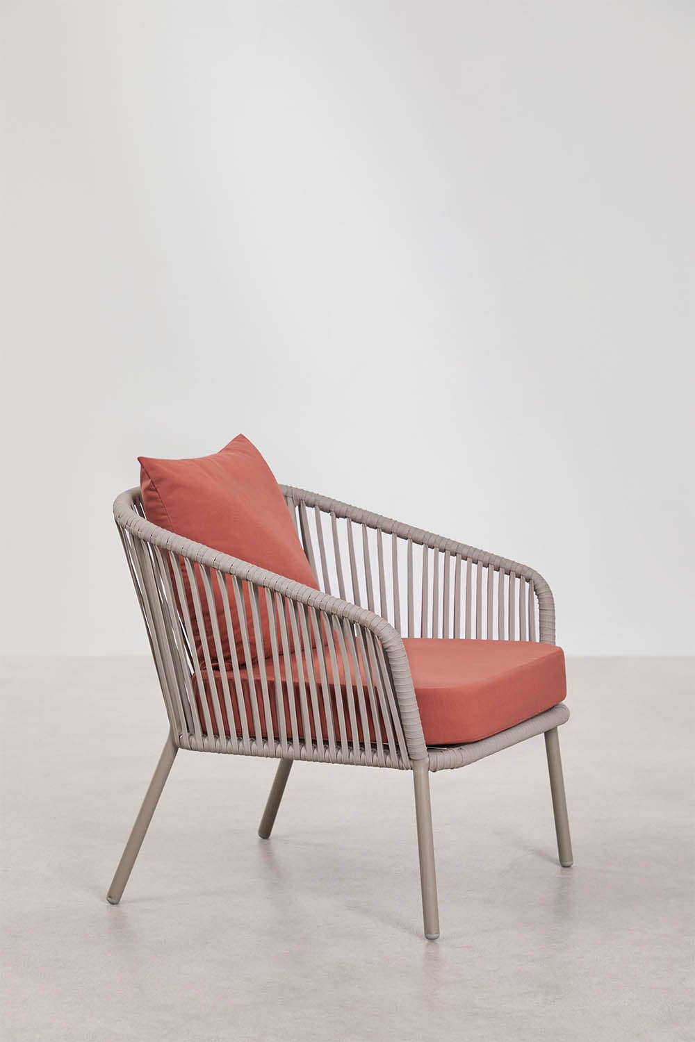 Set da giardino con divano 2 posti, 2 poltrone in corda intrecciata e tavolino Arhiza, immagine della galleria 9