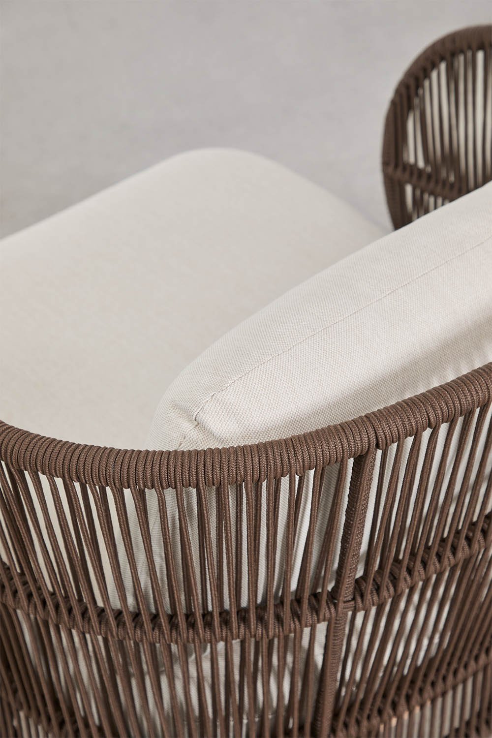 Pack di 2 poltrone in legno di acacia e corda intrecciata Capri, immagine della galleria 2