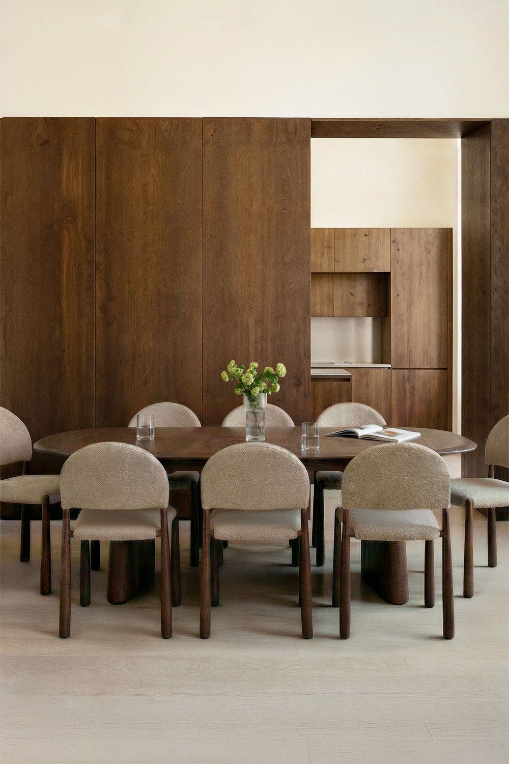 Oval extendable dining table in MDF and ash veneer Nuveta, immagine della galleria 1