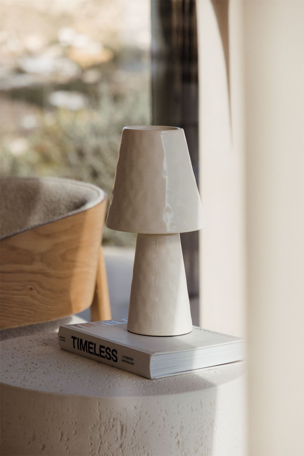 Lampada da tavolo in ceramica Portia, immagine della galleria 1