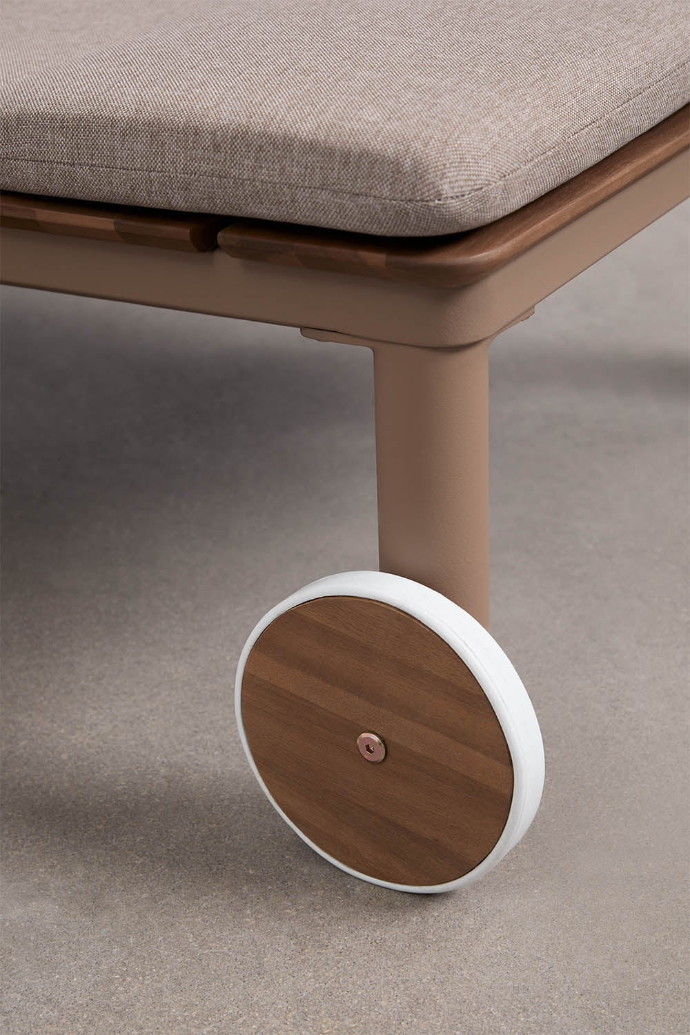 Set di 2 lettini reclinabili in legno di acacia e acciaio Sirka, immagine della galleria 8
