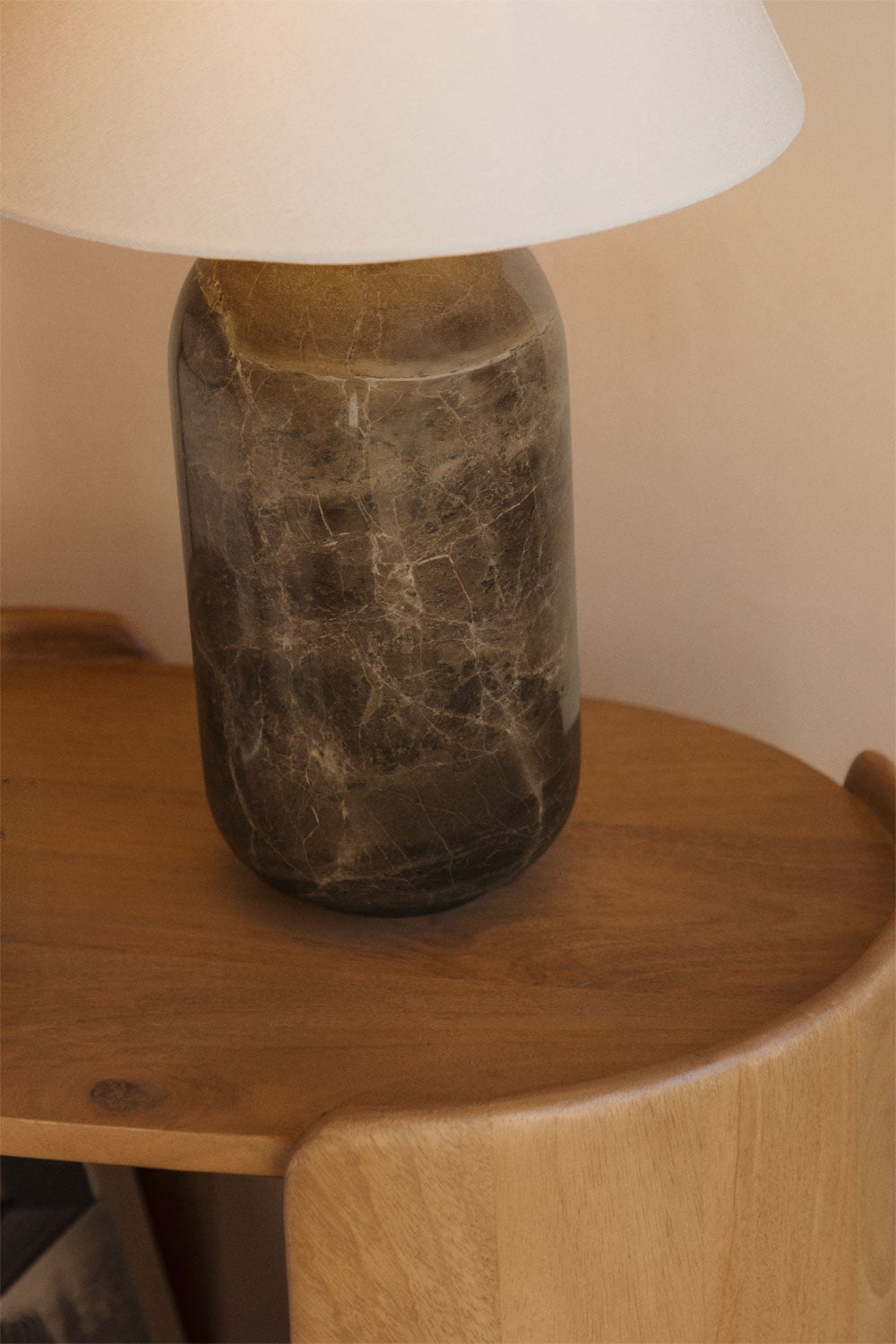 Base per lampada da tavolo in pietra naturale Yalvira, immagine della galleria 2