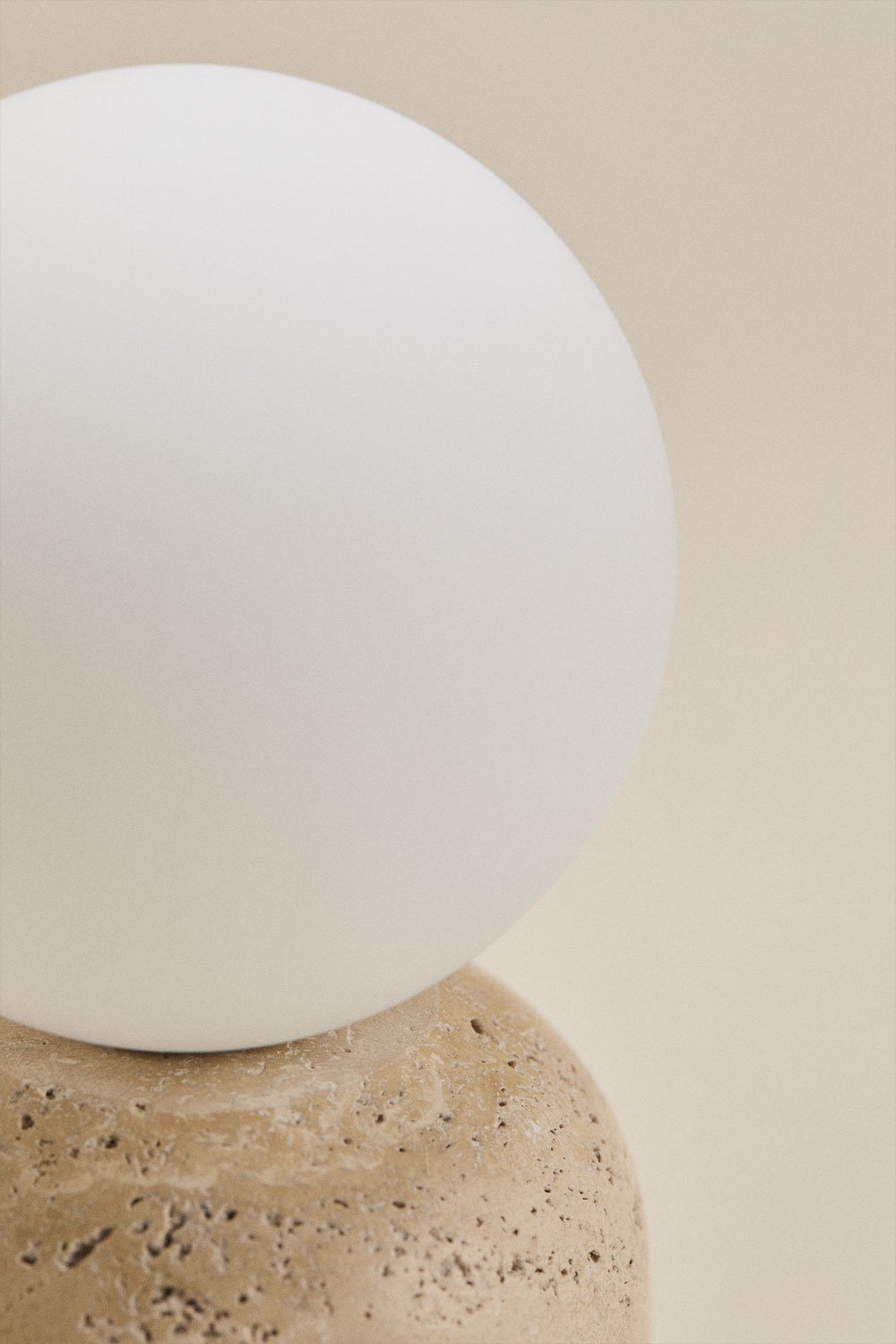 Lampada da tavolo in pietra naturale Tumkur, immagine della galleria 5