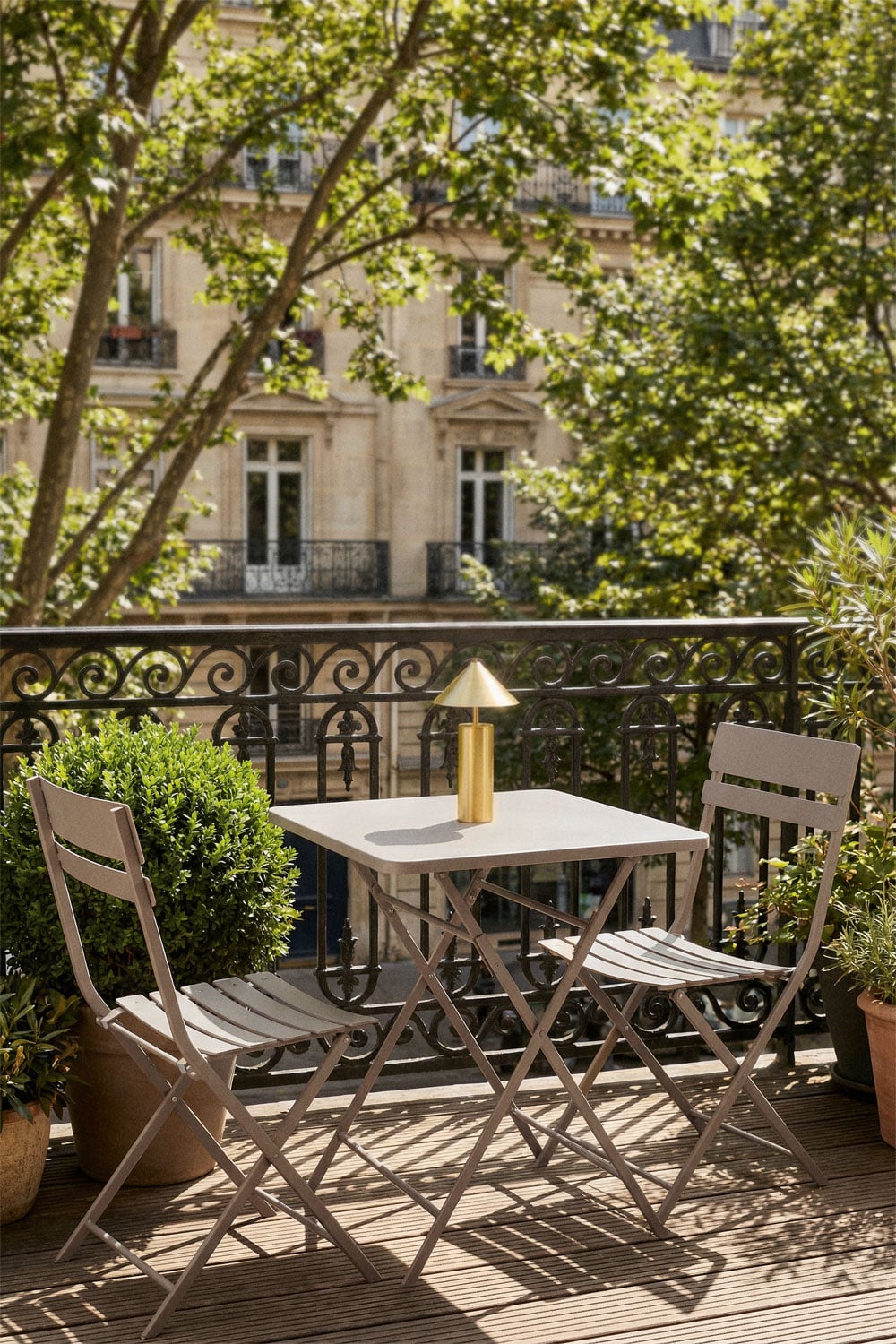 Set da tavolo quadrato 60x60 cm pieghevole e 2 sedie da giardino in acciaio Tamarit, immagine della galleria 1