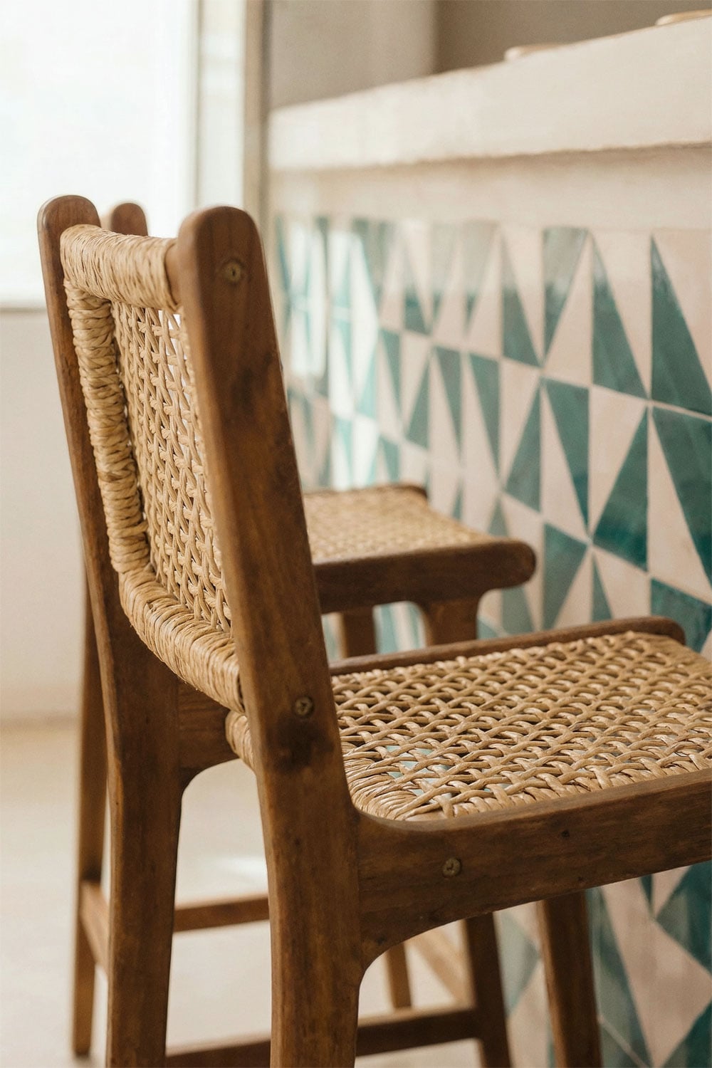 Sgabello alto 65 cm in legno di teak Malmo, immagine della galleria 2