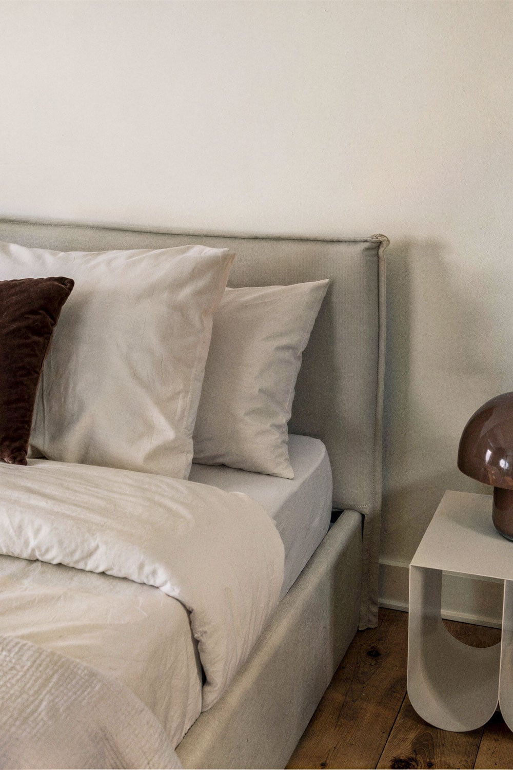 Letto con contenitore imbottito Lorea, immagine della galleria 2