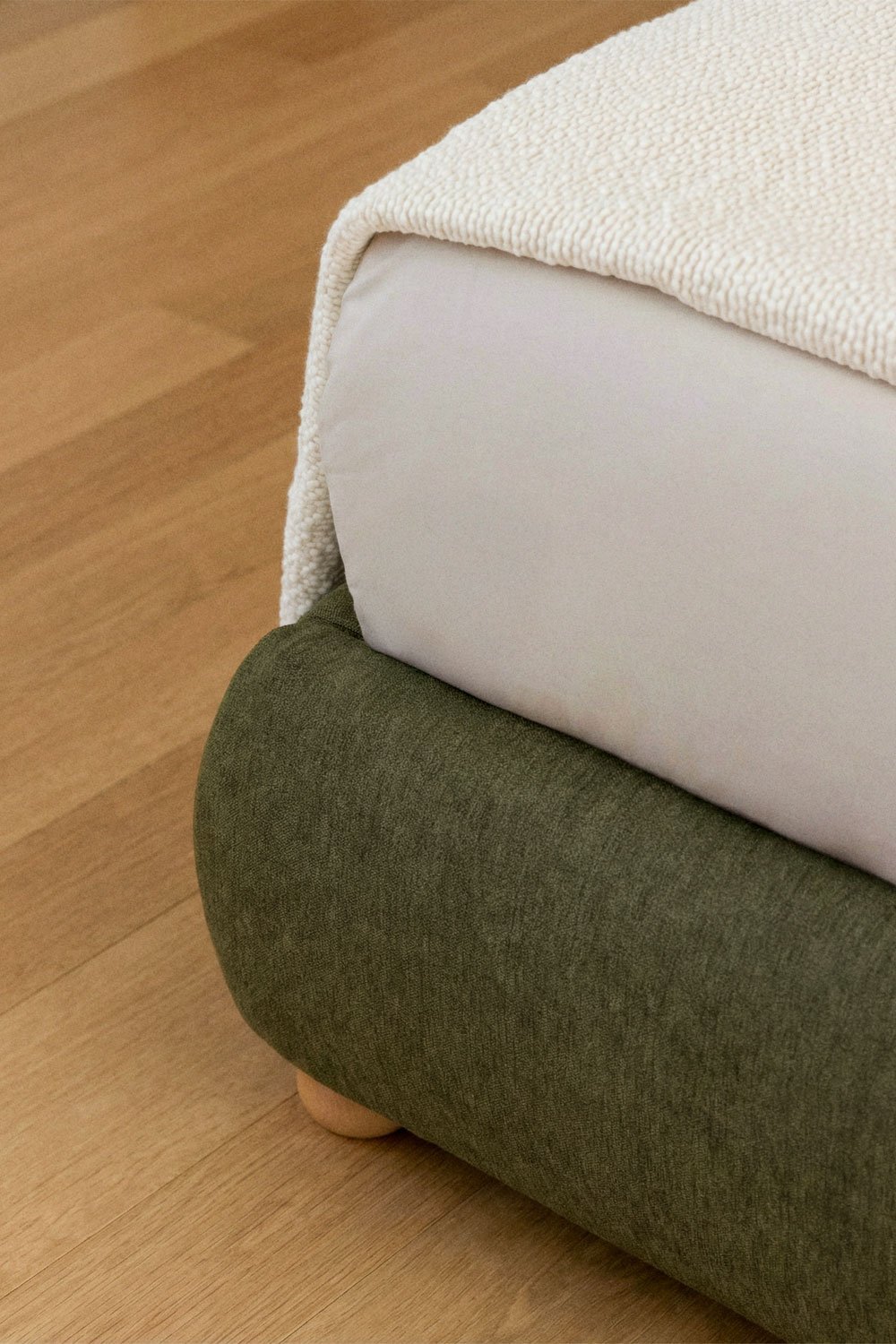 Letto con contenitore imbottito Winselet, immagine della galleria 2