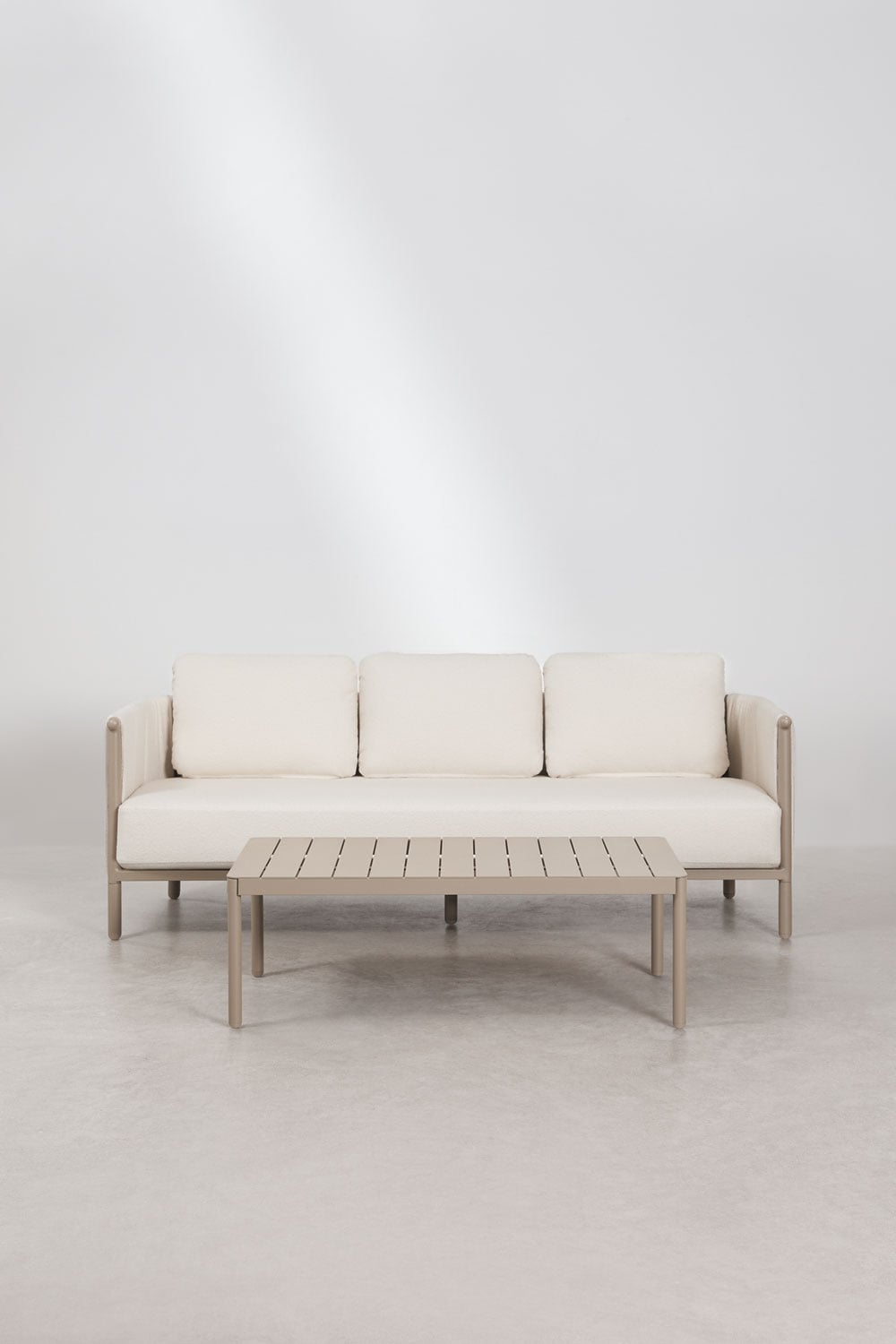 Set da giardino con divano 3 posti in bouclé e tavolino in alluminio Boleni, immagine della galleria 3
