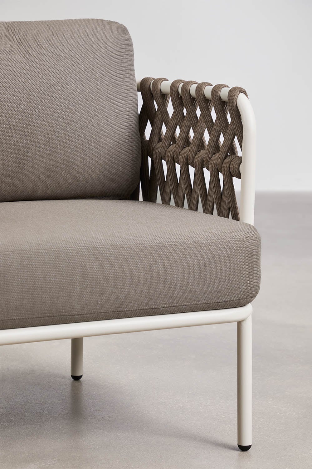 Tevary poltrona da giardino in alluminio e corda intrecciata, immagine della galleria 7