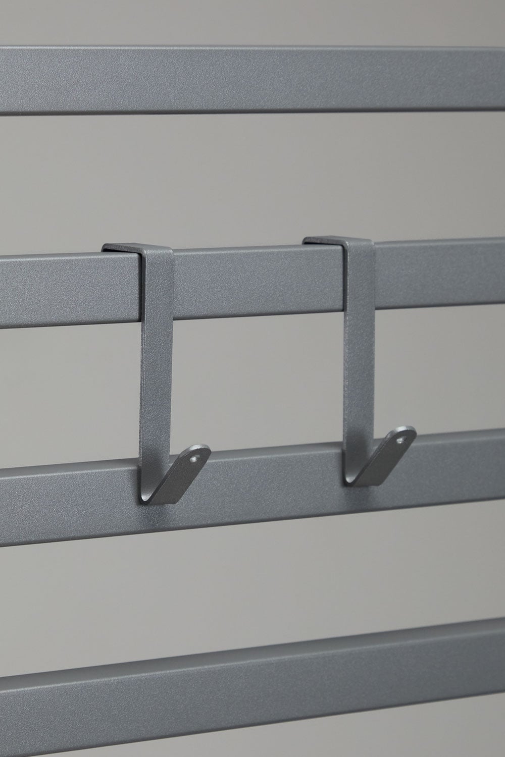 Cucina modulare angolare da esterno a 7 pezzi con lavello, pannello organizzatore e barbecue a carbone in acciaio Savona, immagine della galleria 17