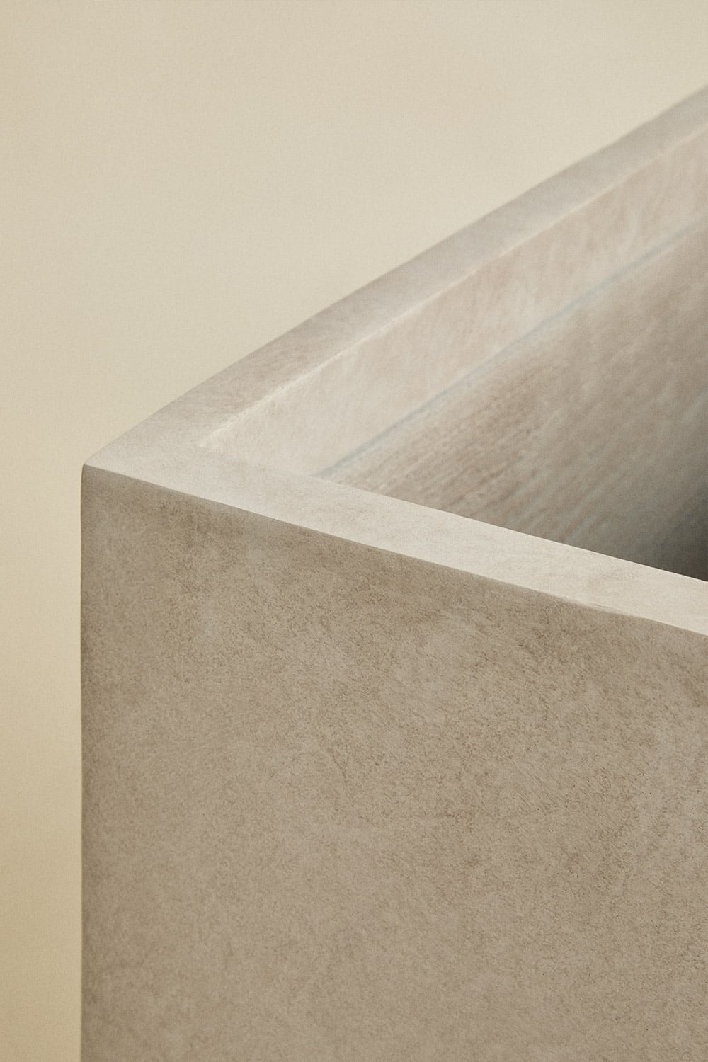 Vaso in cemento Neyrua, immagine della galleria 3