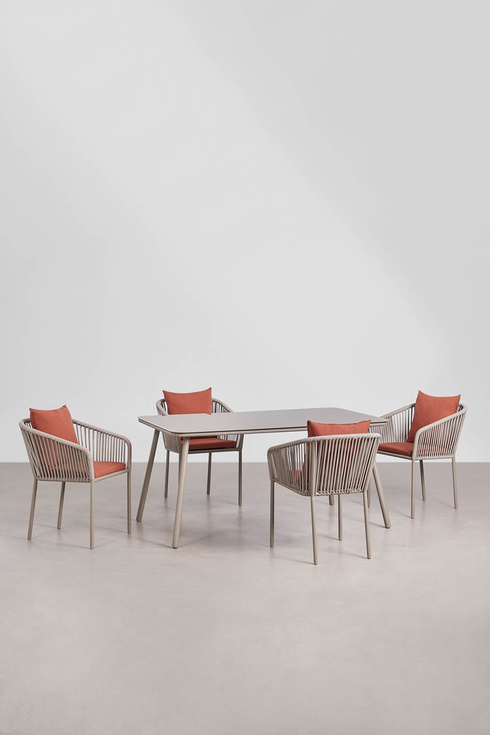 Set da tavolo rettangolare 160x90 cm e 4 sedie da pranzo in corda intrecciata Arhiza Classic, immagine della galleria 1