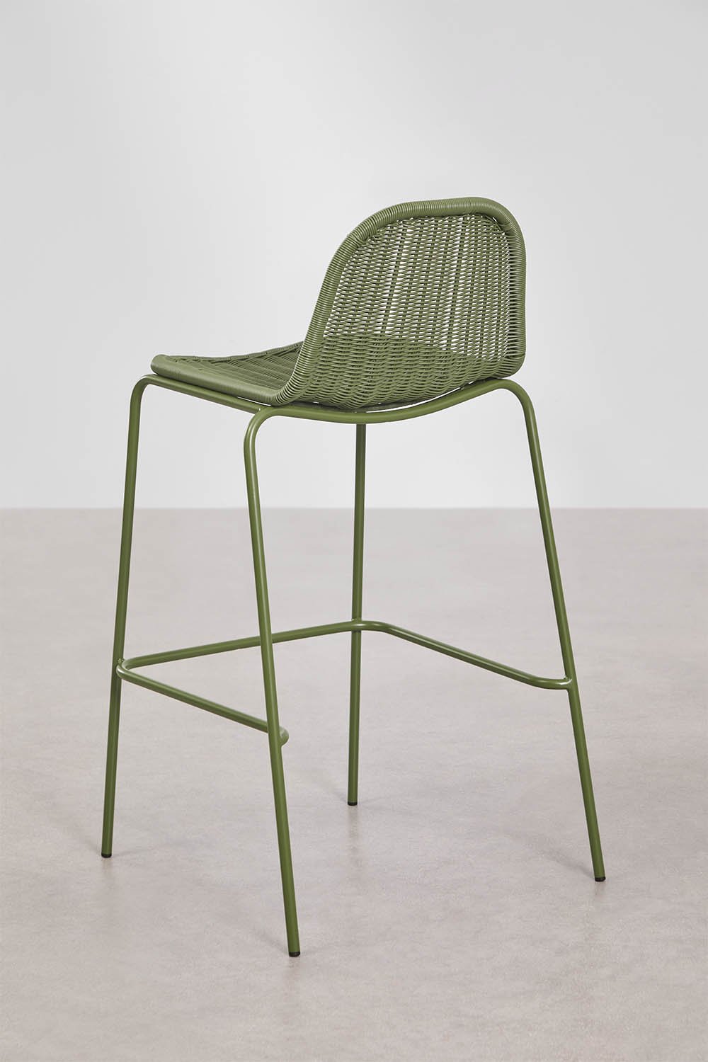 Sgabello alto impilabile in midollino sintetico Reiven, immagine della galleria 3