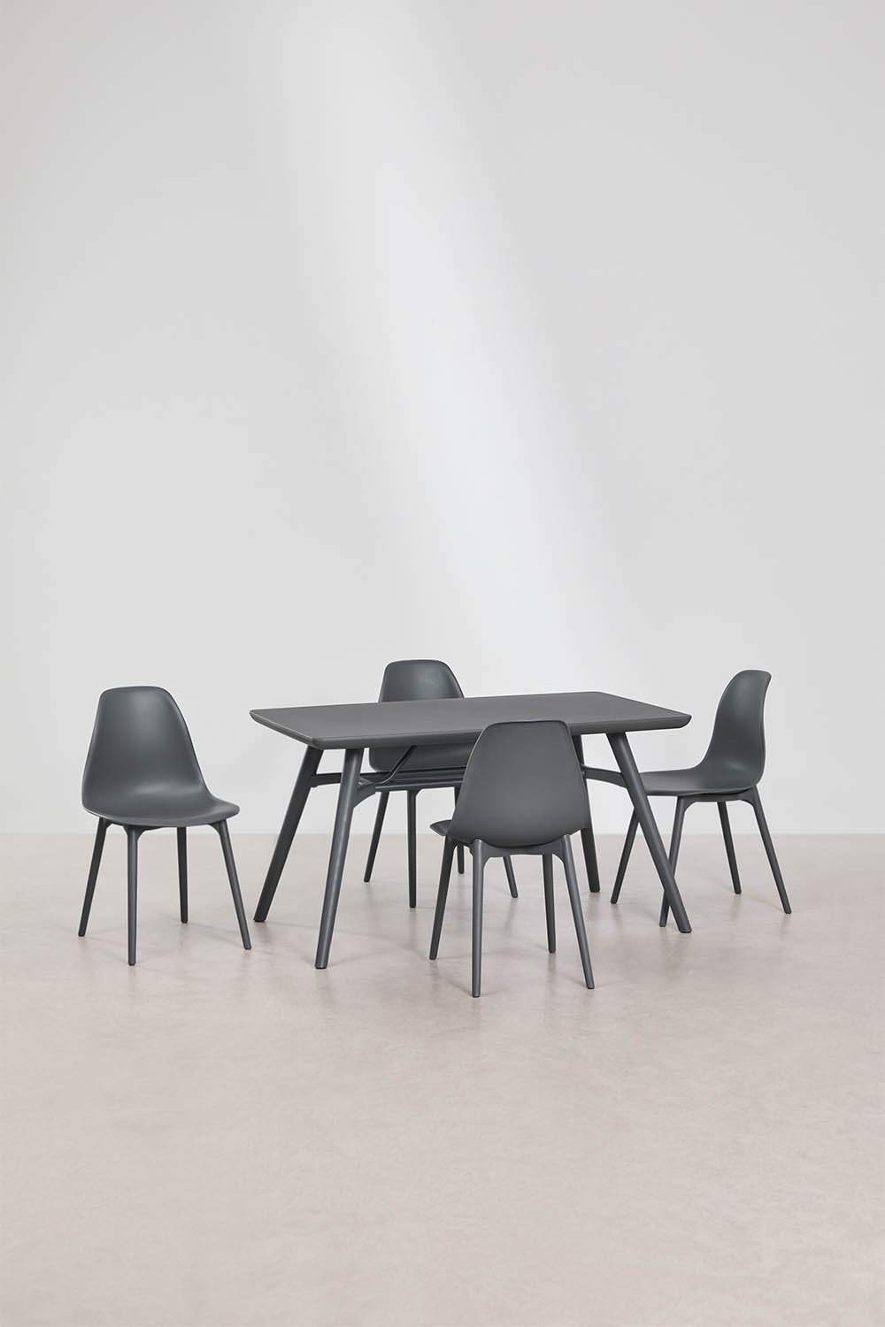 Set da tavolo rettangolare 135x80 cm e 4 sedie da giardino in polipropilene Scand, immagine della galleria 1