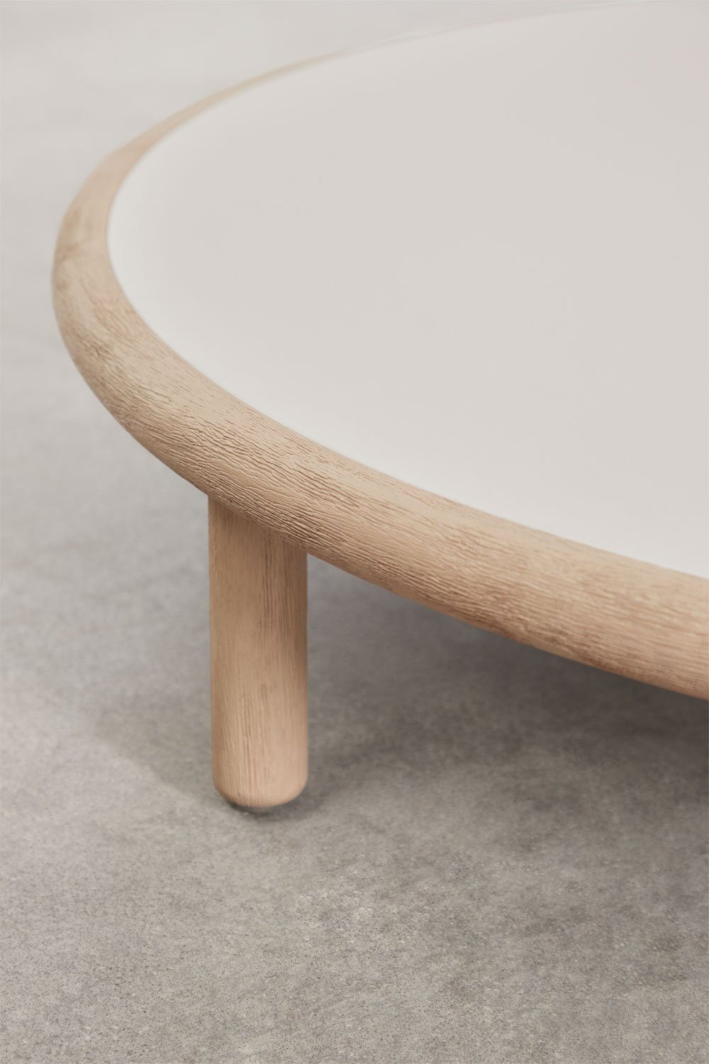 Set da giardino con divano 3 posti e 2 tavolini rotondi in legno di acacia Olivia, immagine della galleria 10